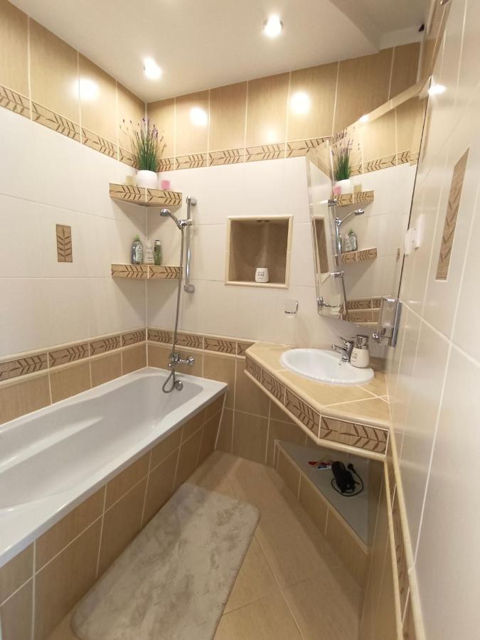 Relax Apartment Suwałki Esterno foto